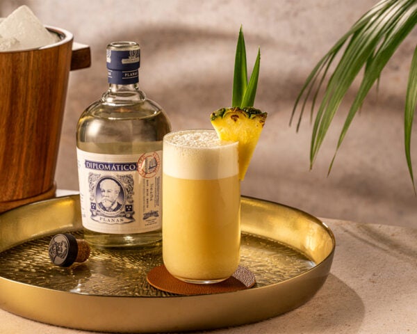 Diplomatico-Piña-Colada-Rum-Cocktail